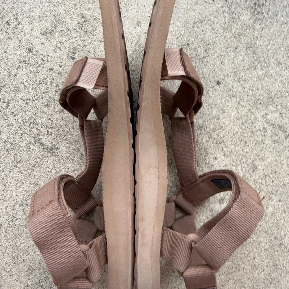Teva Tan Women's Sandals - Picture 5 of 5